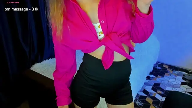 CurlySteph online show from March 1, 2025, 9:18 am