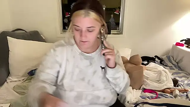 magicsparkles online show from January 4, 2025, 2:46 am