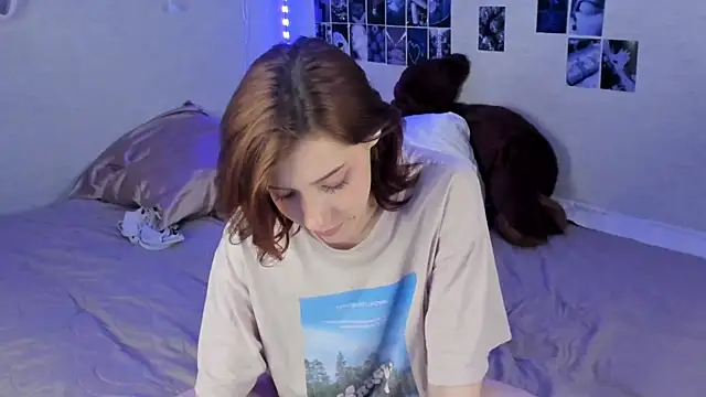 YunaPeace online show from March 19, 2025, 7:17 pm