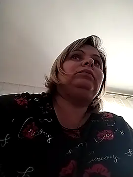 EvaCristal online show from September 11, 2025, 6:02 am