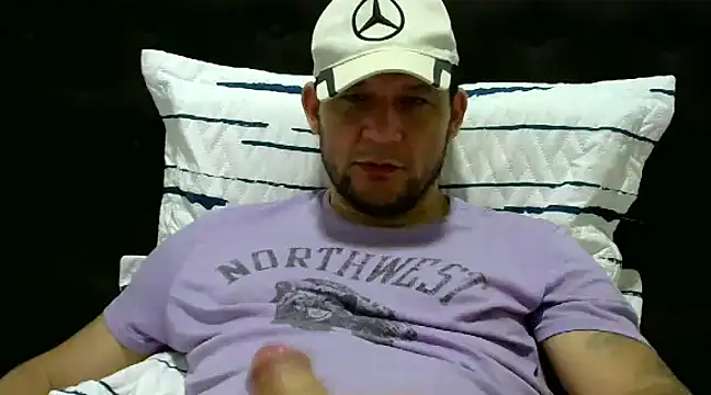 Snapshot of altenori112 chatting on January 22, 2025, 4:55 am altenori112 online show from January 22, 2025, 4:55 am