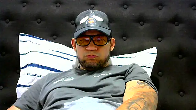 Snapshot of altenori112 chatting on January 24, 2025, 7:28 pm altenori112 online show from January 24, 2025, 7:28 pm