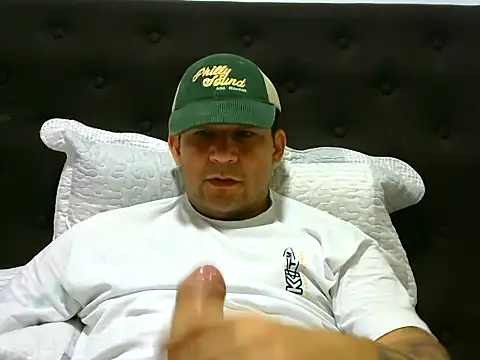 Snapshot of altenori112 chatting on January 28, 2025, 11:28 pm altenori112 online show from January 28, 2025, 11:28 pm