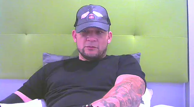 Snapshot of altenori112 chatting on February 15, 2025, 4:14 am altenori112 online show from February 15, 2025, 4:14 am