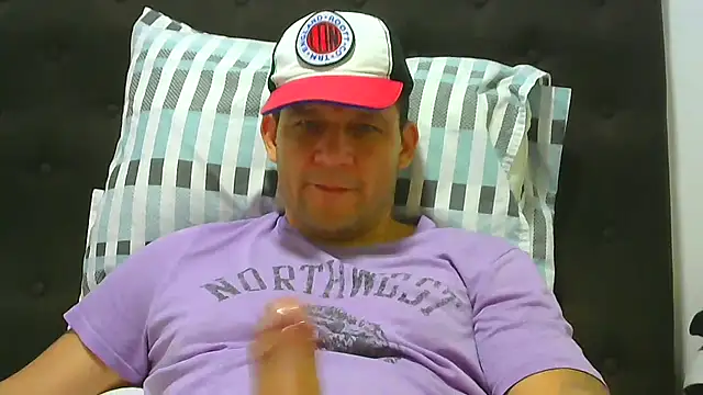 Snapshot of altenori112 chatting on September 20, 2025, 1:17 am altenori112 online show from September 20, 2025, 1:17 am