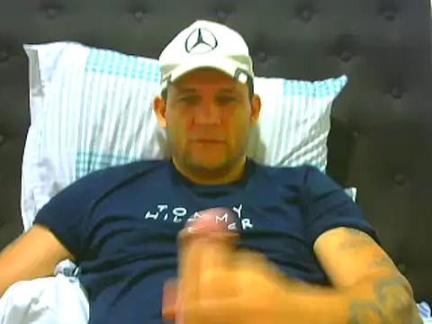 Snapshot of altenori112 chatting on September 22, 2025, 2:52 pm altenori112 online show from September 22, 2025, 2:52 pm