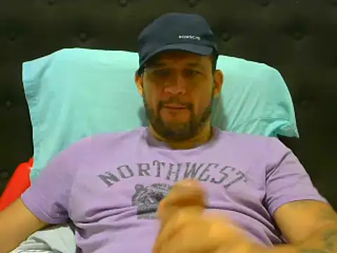 Snapshot of altenori112 chatting on October 12, 2025, 2:16 pm altenori112 online show from October 12, 2025, 2:16 pm