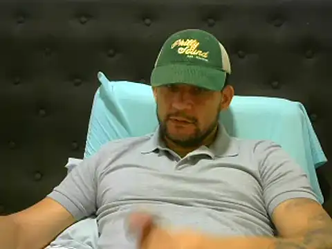 Snapshot of altenori112 chatting on October 15, 2025, 1:28 am altenori112 online show from October 15, 2025, 1:28 am