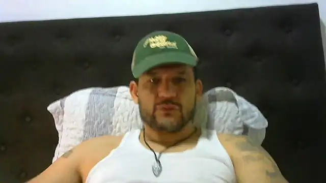 Snapshot of altenori112 chatting on November 15, 2025, 1:25 am altenori112 online show from November 15, 2025, 1:25 am