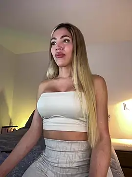 Kimy Angel online show from May 6, 2026, 1:36 am