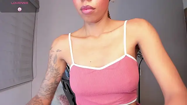 ashley 23  online show from March 10, 2026, 4:06 am