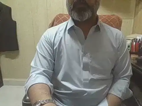 Snapshot of hairymaster95 chatting on July 3, 2026, 4:19 am hairymaster95 online show from July 3, 2026, 4:19 am