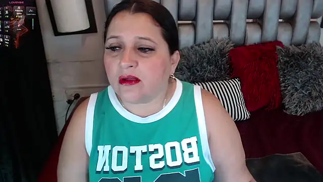 Kerly Doll online show from March 30, 2026, 1:34 pm