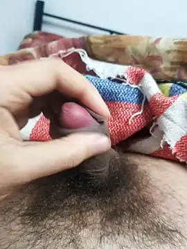 Snapshot of Ummfuss1 chatting on February 7, 2025, 12:50 pm Ummfuss1 online show from February 7, 2025, 12:50 pm