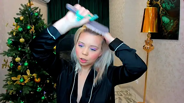 EnergyBunny 1 online show from December 27, 2024, 8:18 pm