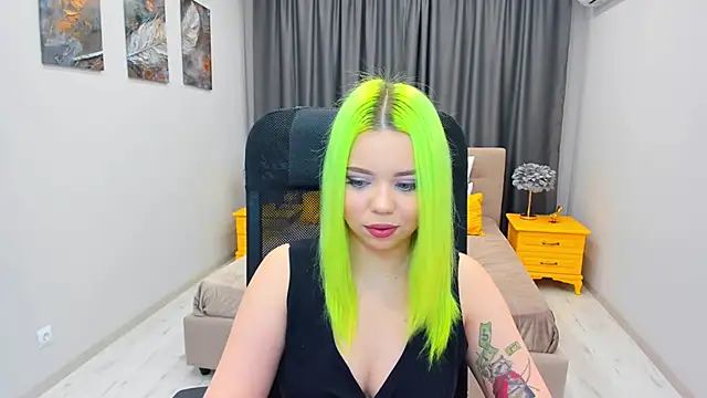 EnergyBunny 1 online show from February 15, 2025, 5:39 pm