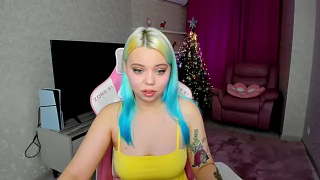 EnergyBunny 1 online show from December 18, 2025, 5:30 pm