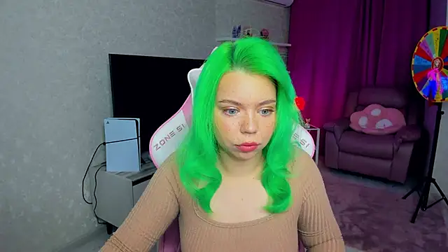 EnergyBunny 1 online show from February 3, 2026, 7:19 pm