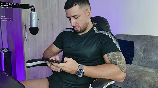 mr david cox online show from February 23, 2025, 1:53 pm