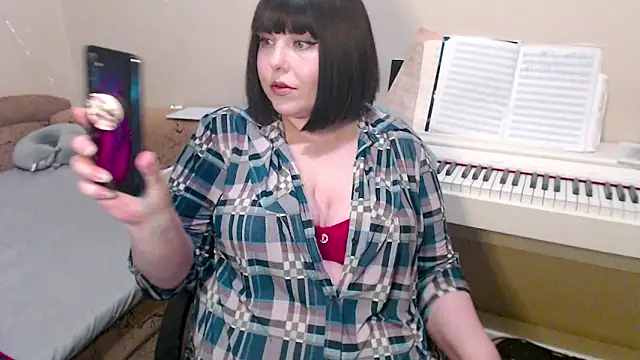 BettyMilla online show from February 16, 2026, 6:26 pm