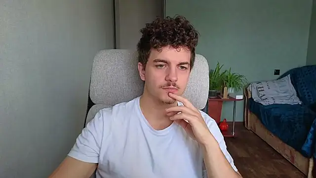 Remy Miles online show from October 24, 2025, 8:22 am