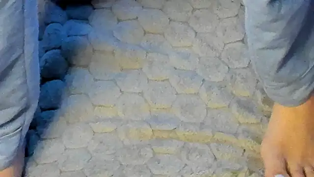 Snapshot of MaggieCake chatting on November 6, 2025, 5:08 am MaggieCake online show from November 6, 2025, 5:08 am