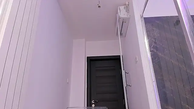 realhotfallingdevil online show from February 11, 2026, 5:56 am