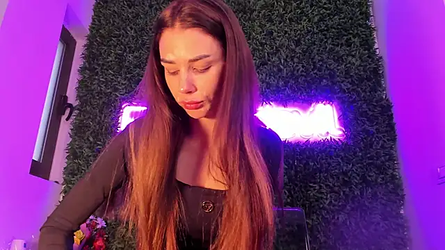 realhotfallingdevil online show from March 25, 2026, 5:46 am