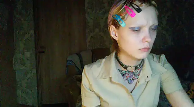 Snapshot of WildMissNiks chatting on December 4, 2024, 8:56 am WildMissNiks online show from December 4, 2024, 8:56 am