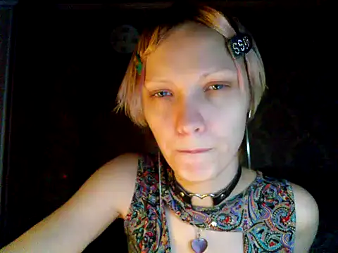 Snapshot of WildMissNiks chatting on December 15, 2024, 10:50 am WildMissNiks online show from December 15, 2024, 10:50 am