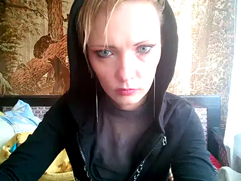 Snapshot of WildMissNiks chatting on January 22, 2025, 8:51 am WildMissNiks online show from January 22, 2025, 8:51 am