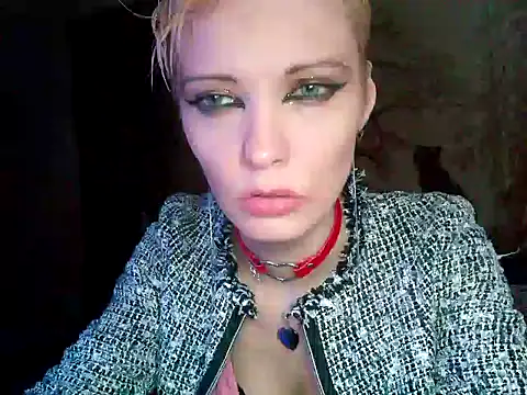 Snapshot of WildMissNiks chatting on January 29, 2025, 1:49 pm WildMissNiks online show from January 29, 2025, 1:49 pm