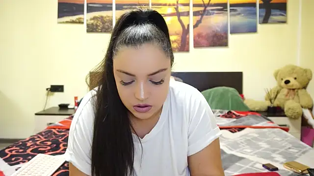 adelline online show from January 6, 2026, 9:50 pm