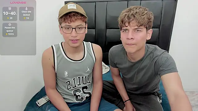 javieryalejandro online show from October 29, 2025, 3:14 pm