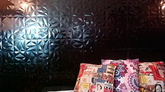 Snapshot of PINK__LOLA1 chatting on February 19, 2026, 11:12 pm PINK LOLA1 online show from February 19, 2026, 11:12 pm