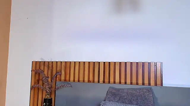 Christy Sea online show from November 5, 2025, 6:30 pm