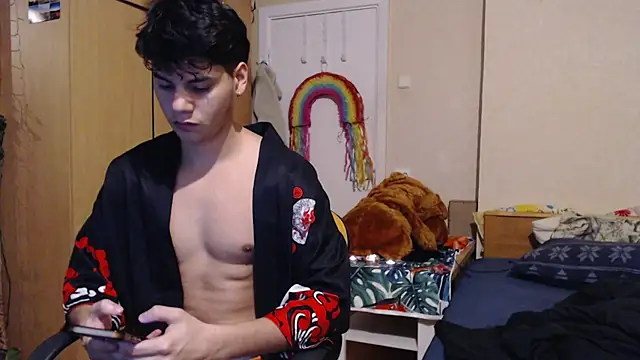 tomas boy20 online show from November 13, 2025, 8:41 pm