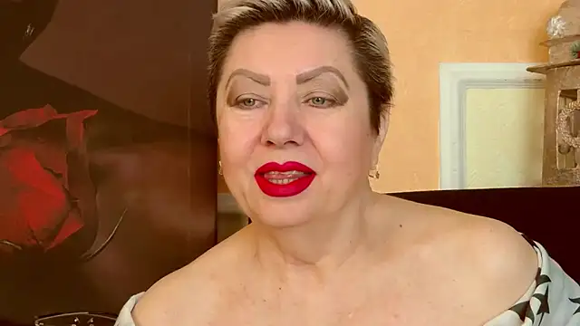 LadyPosh online show from March 12, 2026, 9:43 pm