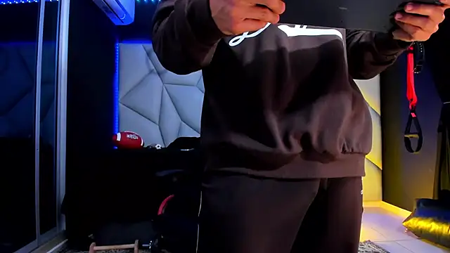 Aydenmiller96 online show from February 25, 2026, 11:47 pm