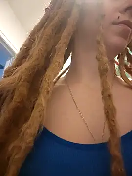 LucidLucy online show from December 2, 2025, 2:12 pm