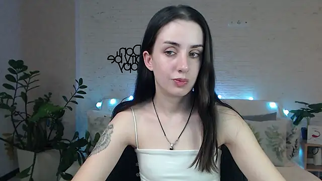 FranceskoJones online show from March 10, 2025, 9:40 pm