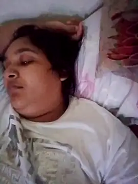 Indianbloom- online show from December 16, 2025, 7:24 am