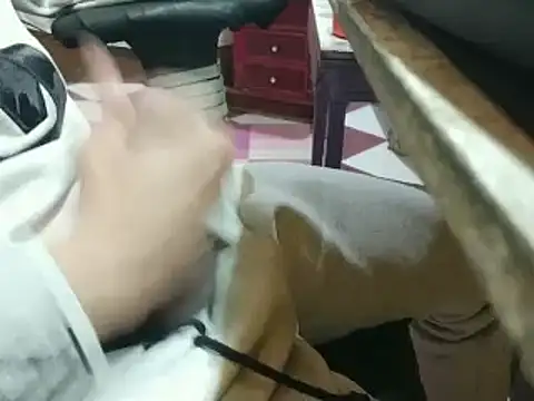 growing20yo online show from February 2, 2025, 12:09 am