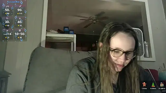 Snapshot of ZeTurtleMaster chatting on December 15, 2025, 3:11 am ZeTurtleMaster online show from December 15, 2025, 3:11 am