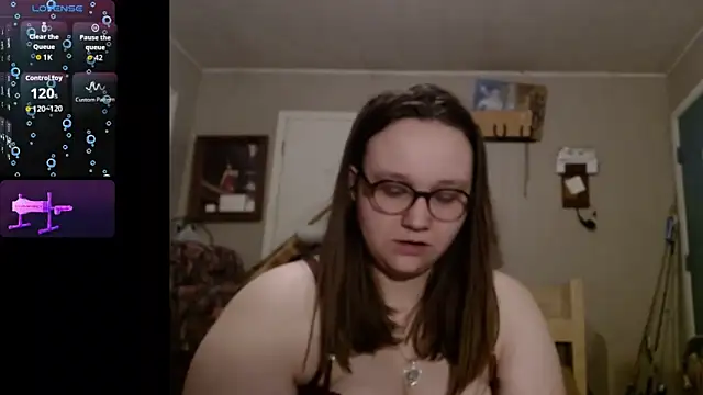 Snapshot of ZeTurtleMaster chatting on April 6, 2026, 4:46 am ZeTurtleMaster online show from April 6, 2026, 4:46 am