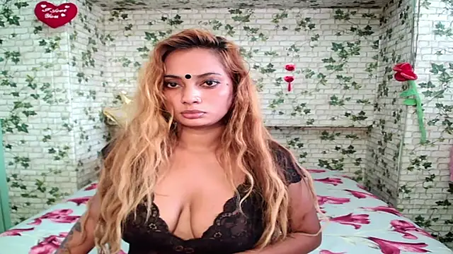 Snapshot of sexyindianchic chatting on September 30, 2025, 12:54 pm sexyindianchic online show from September 30, 2025, 12:54 pm
