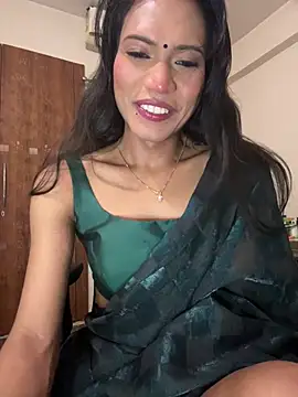 DarlingJenny22 online show from June 6, 2026, 10:58 pm