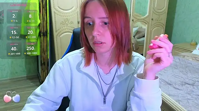 Snapshot of DanaMartina chatting on September 30, 2025, 4:23 pm DanaMartina online show from September 30, 2025, 4:23 pm