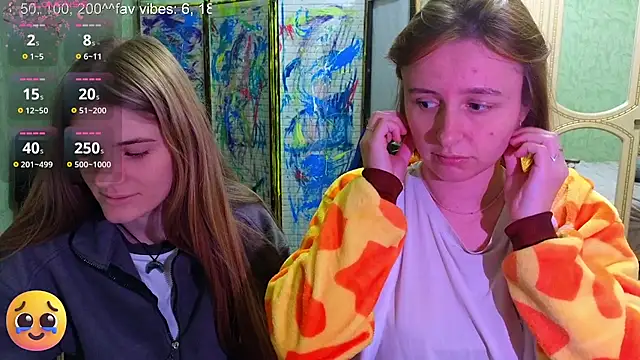 Snapshot of DanaMartina chatting on November 5, 2025, 6:30 pm DanaMartina online show from November 5, 2025, 6:30 pm