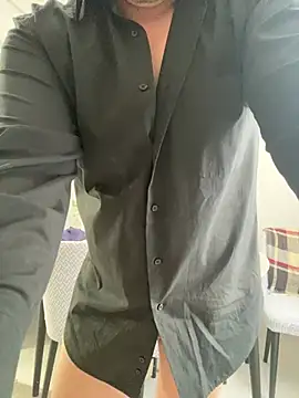 Snapshot of burakking chatting on March 13, 2026, 7:59 am burakking online show from March 13, 2026, 7:59 am